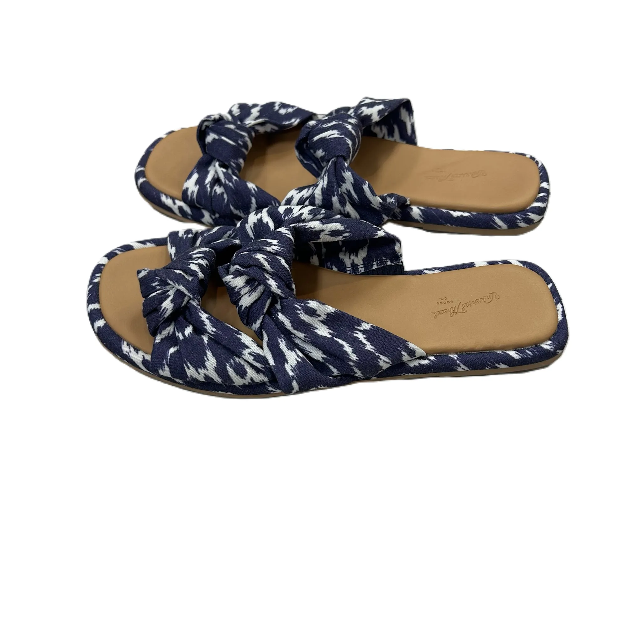 Blue Sandals Flats By Universal Thread, Size: 7