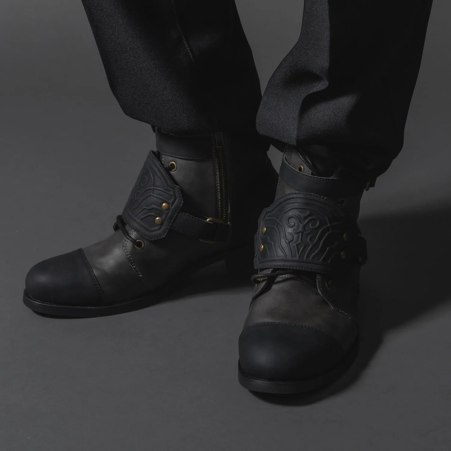 Hunter Model Boots Bloodborne