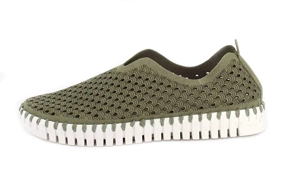 Ilse Jacobsen Tulip 139 Perforated Slip-On Sneaker