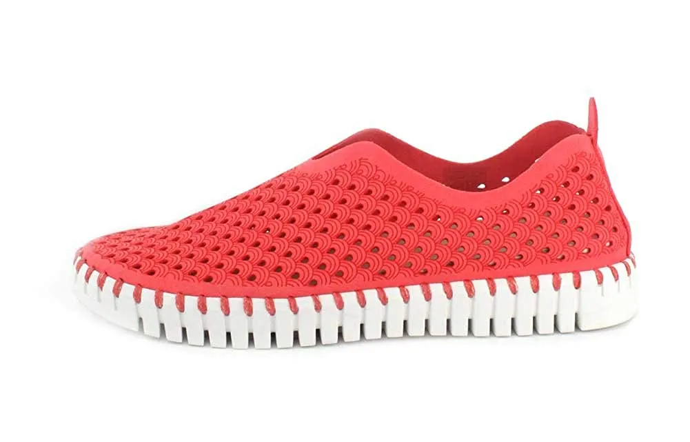 Ilse Jacobsen Tulip 139 Perforated Slip-On Sneaker