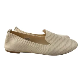 Shoes Flats By Danskin In Cream, Size: 10