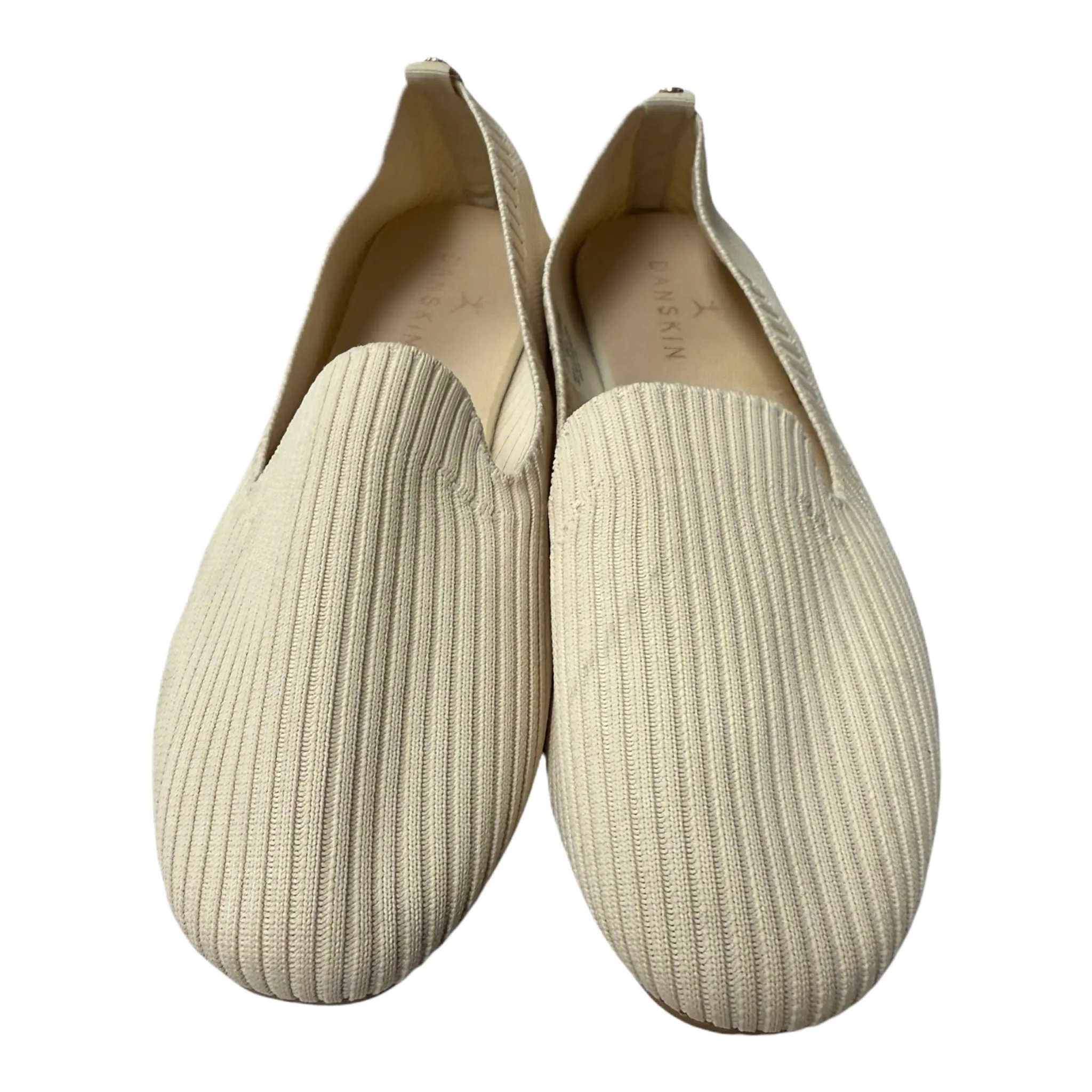 Shoes Flats By Danskin In Cream, Size: 10